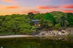Wander Falmouth Bay - Image 2